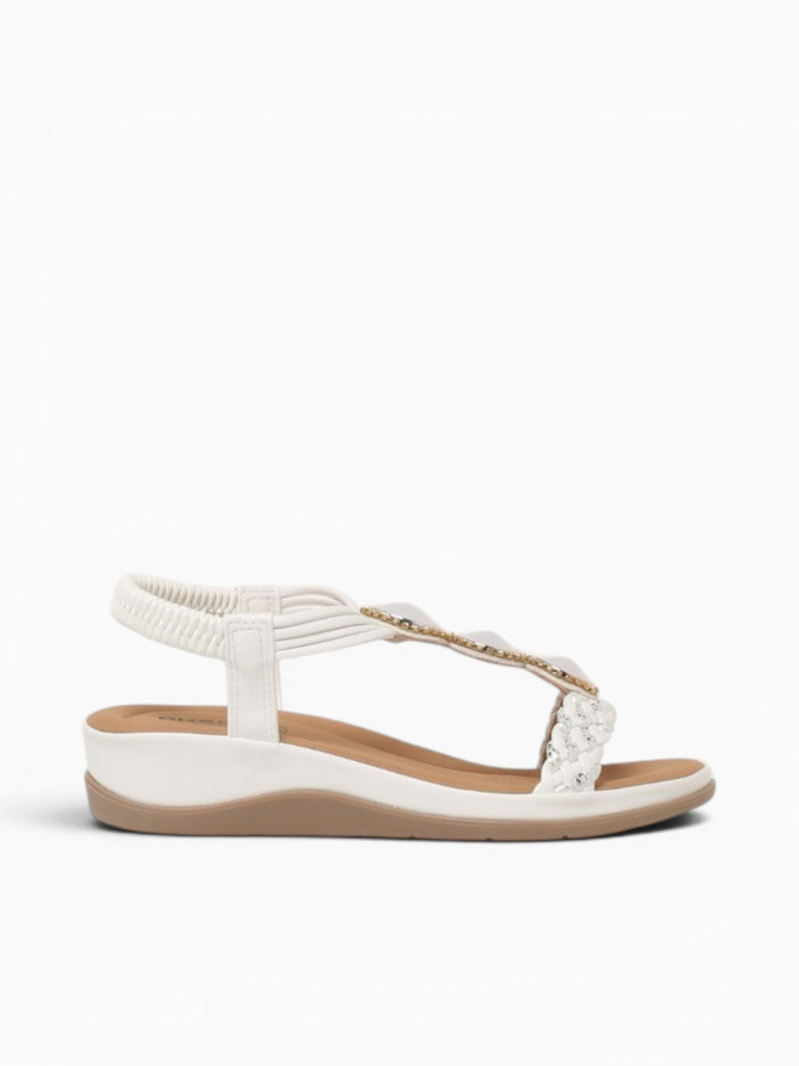 Pilar White Smooth White / 5 / M