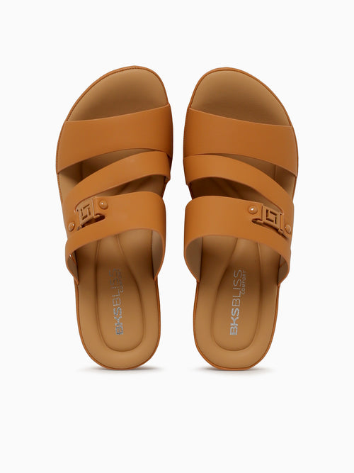 Andrea Camel Smooth Tan / 5 / M