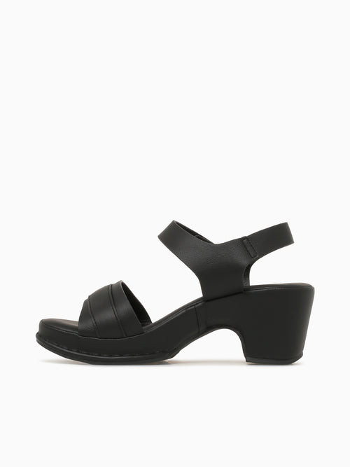 Autumn Black Smooth Black / 5 / M