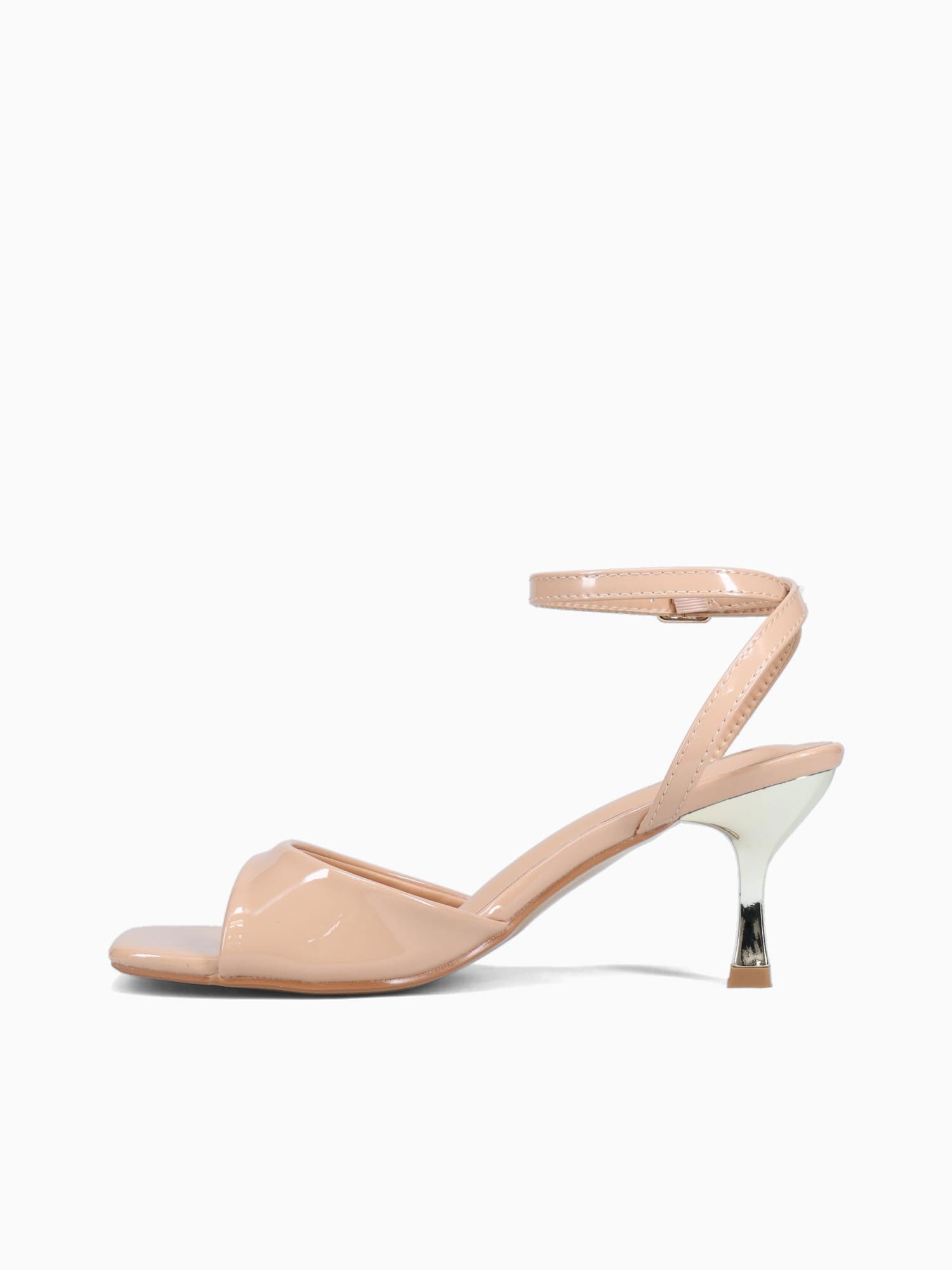 Maelie Nude Patent Beige / 5 / M