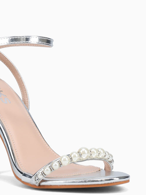 Victoria Silver Metallic Silver / 5 / M