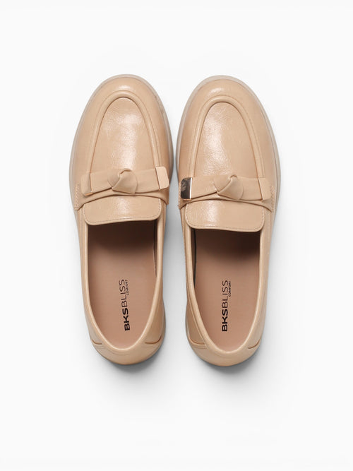 Callista Beige Patent Beige / 5 / M