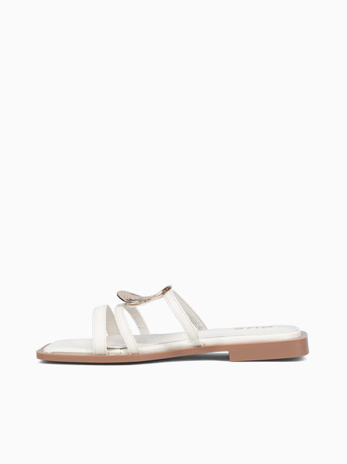 Akari Off White Smooth Off White / 5 / M