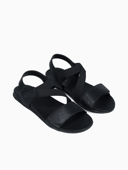 Sloane Black Smooth Black / 5 / M