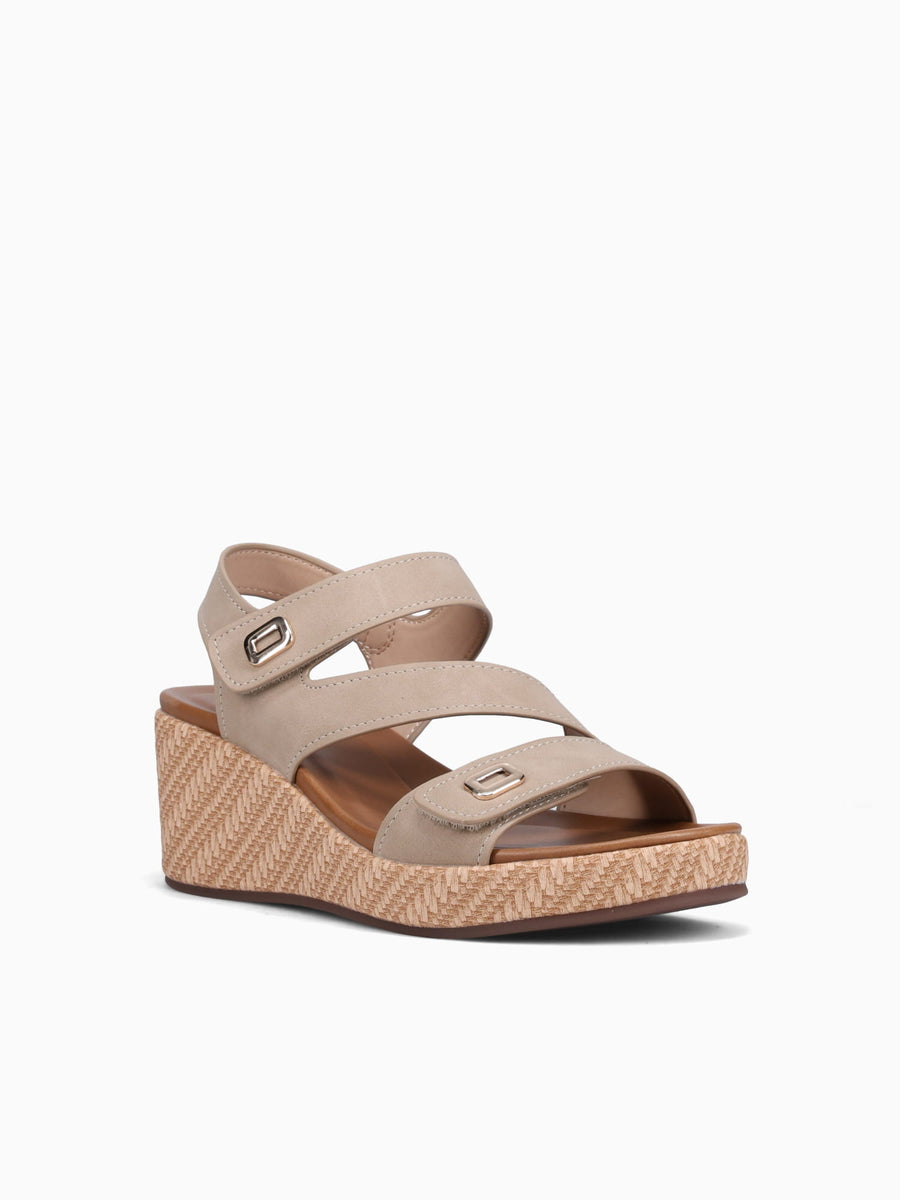 Madeline Taupe Smooth Beige / 5 / M