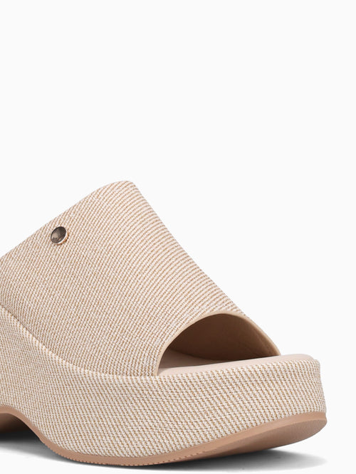 Celestina Beige Smooth Beige / 5 / M