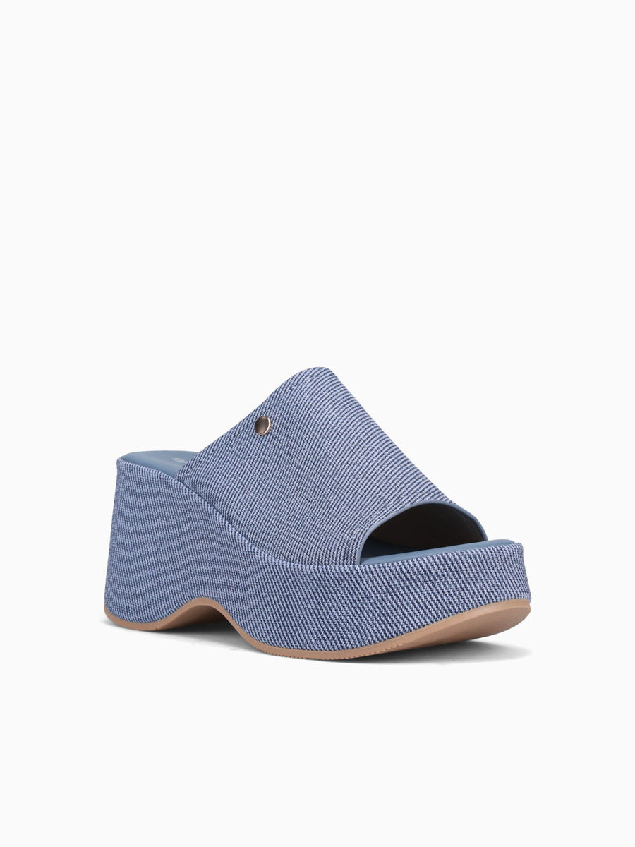 Celestina Light Blue Smooth Blue / 5 / M