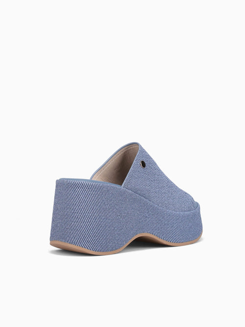 Celestina Light Blue Smooth Blue / 5 / M