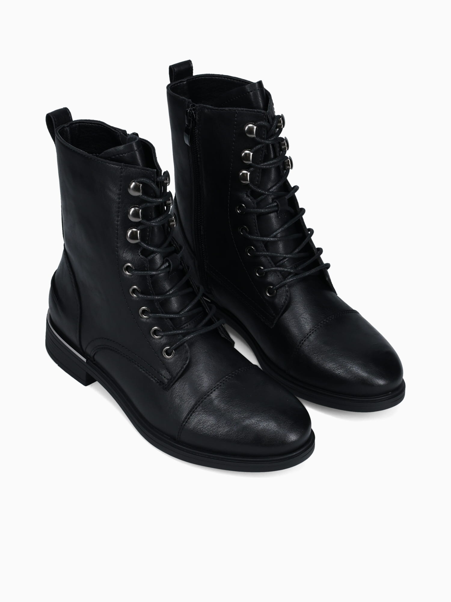Theras Black Smooth Black / 5 / M