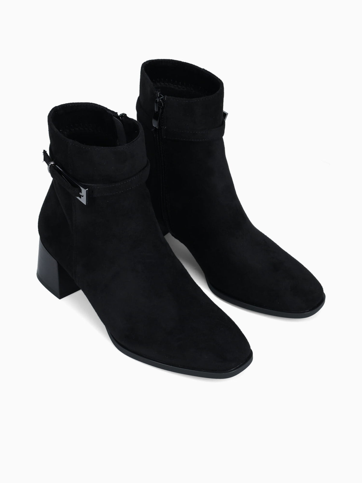 Arlene Black Suede Black / 5 / M