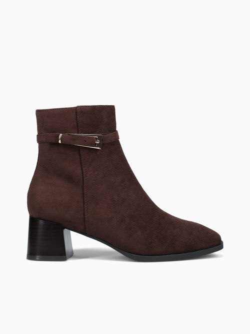 Arlene Brown Suede Brown / 5 / M