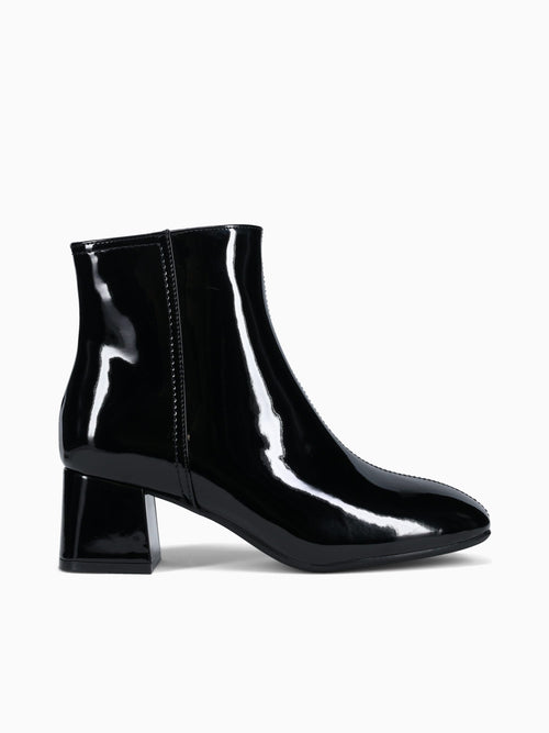 Nebula Black Patent Black / 5 / M