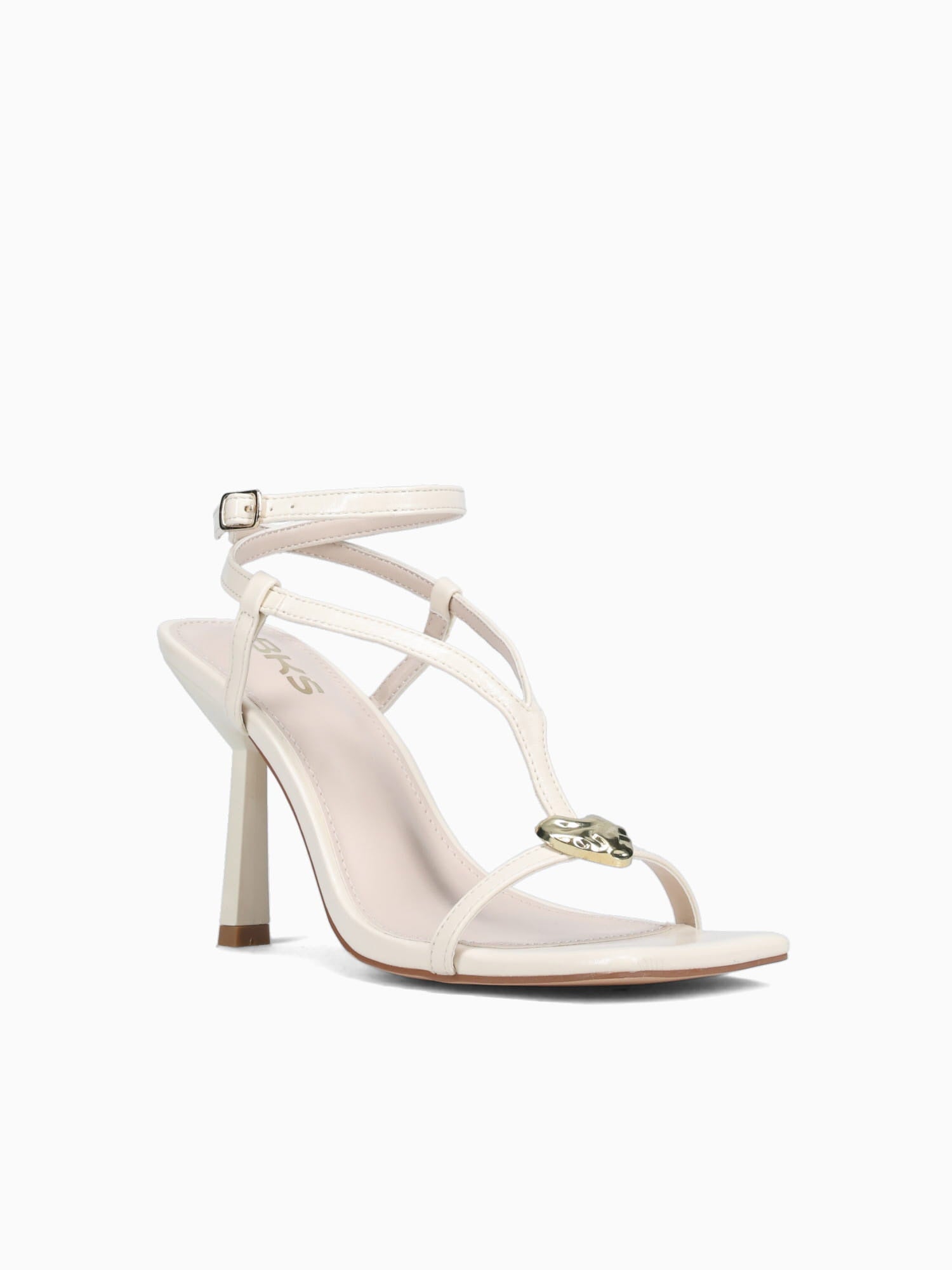 Leonie Off White Patent Off White / 5 / M