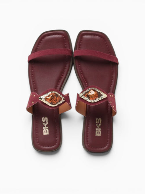 Cosmic Marsala Suede Wine / 5 / M