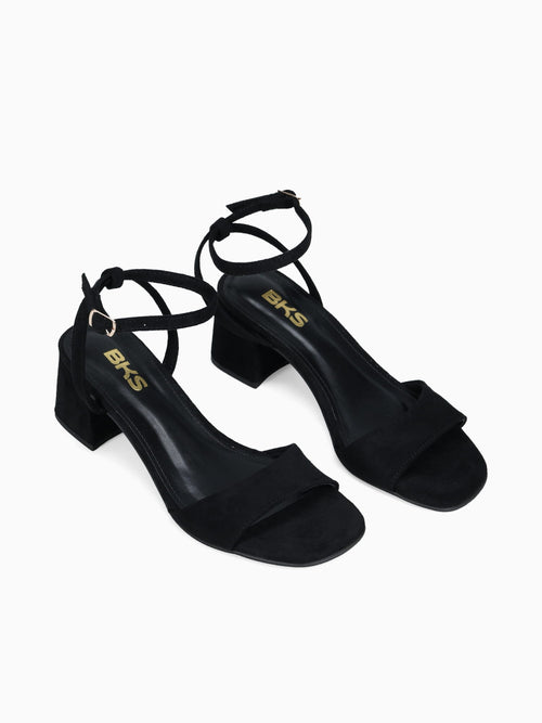 Celie Black Suede Black / 5 / M