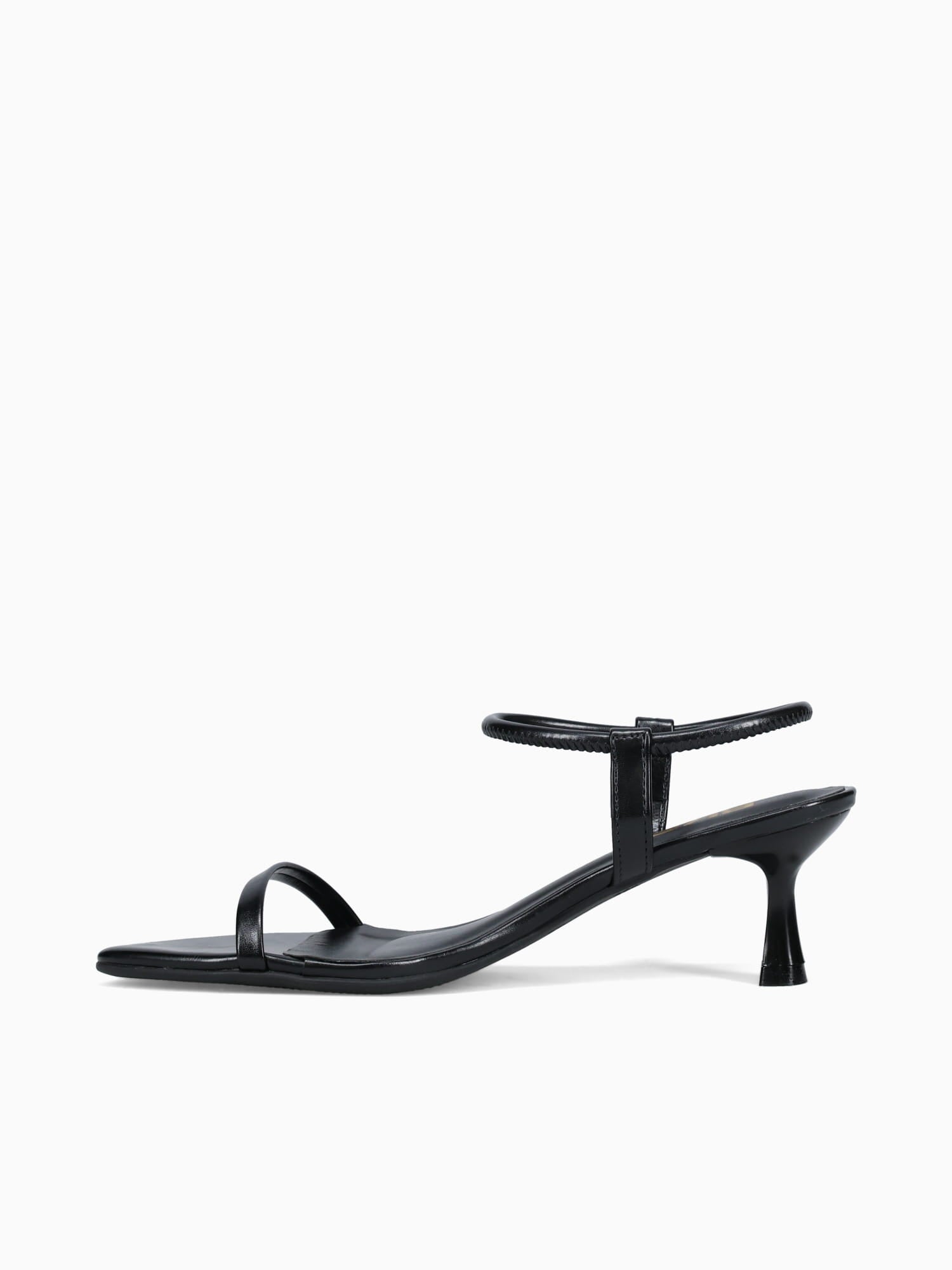 Cleo Black Smooth Black / 5 / M