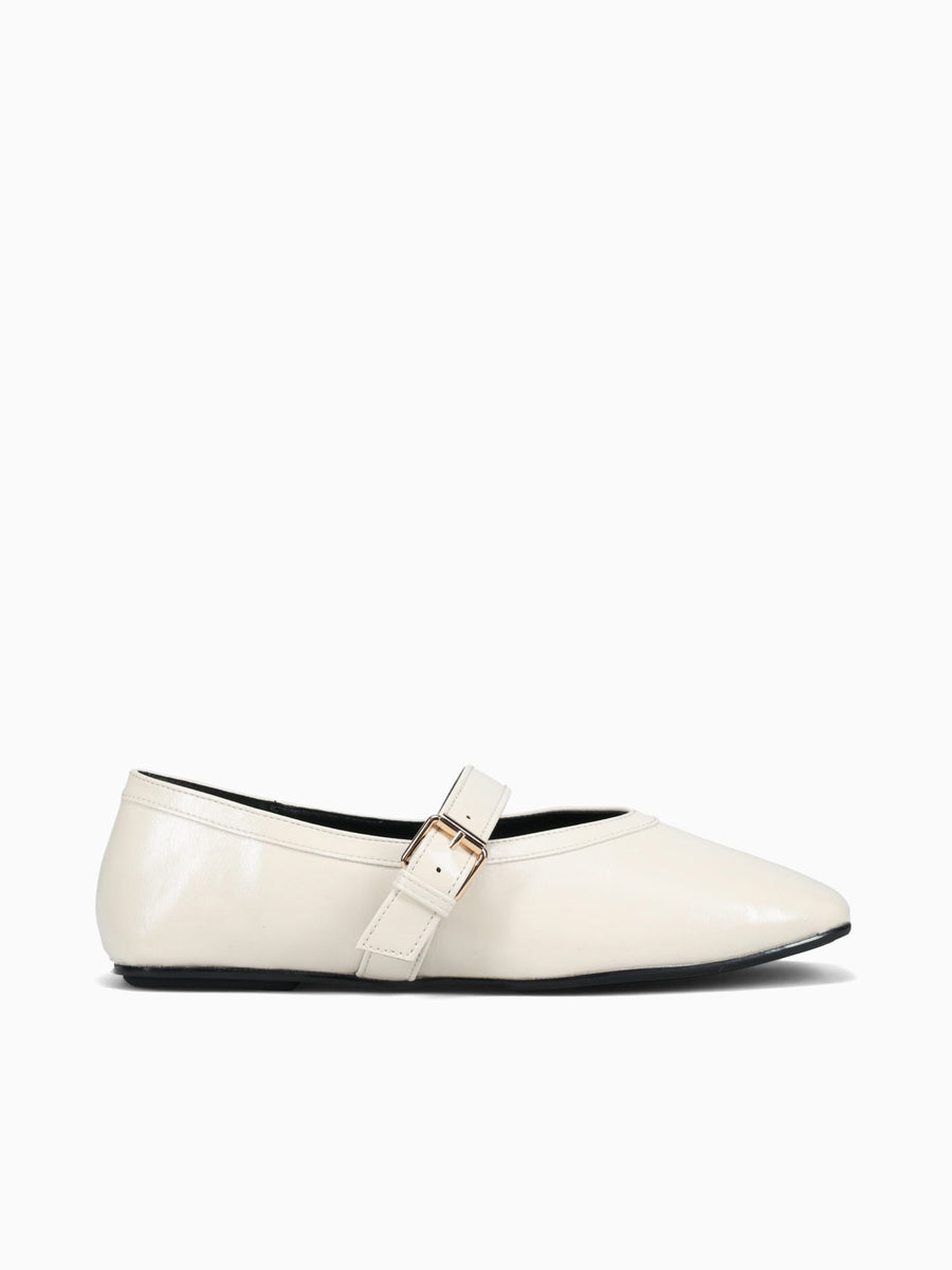 Janne White Smooth Off White / 5 / M