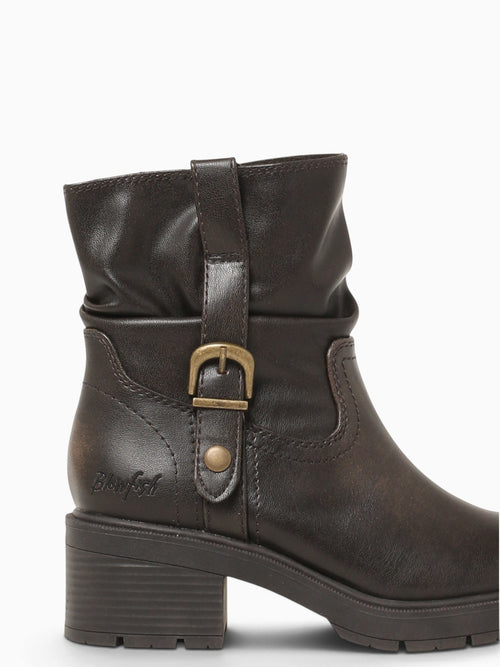 Finley Chocolate Tan / 6 / M