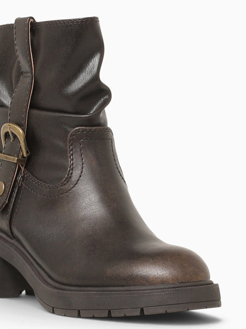 Finley Chocolate Tan / 6 / M