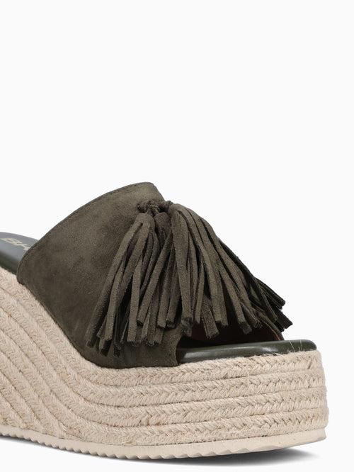Dakota Green Suede Green / 5 / M