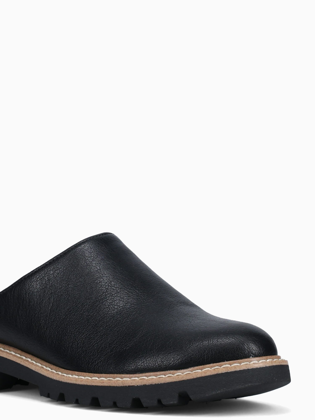 Laurel Black Soft Black / 6 / M