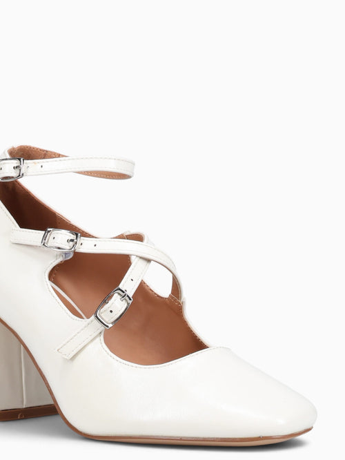 Margot Off White Patent Off White / 5 / M