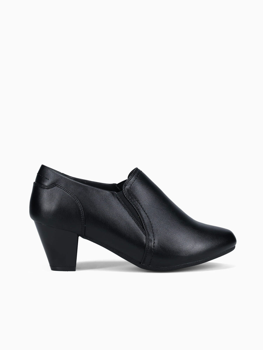 Hannah Black Smooth Black / 5 / M