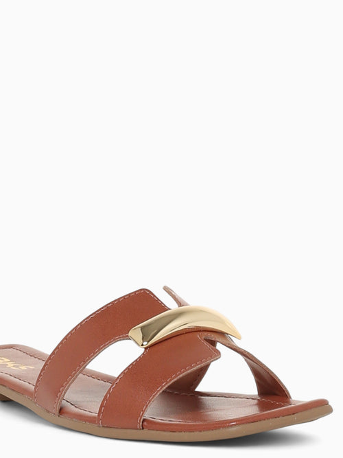 Alumita Caramelo Smooth Tan / 5 / M