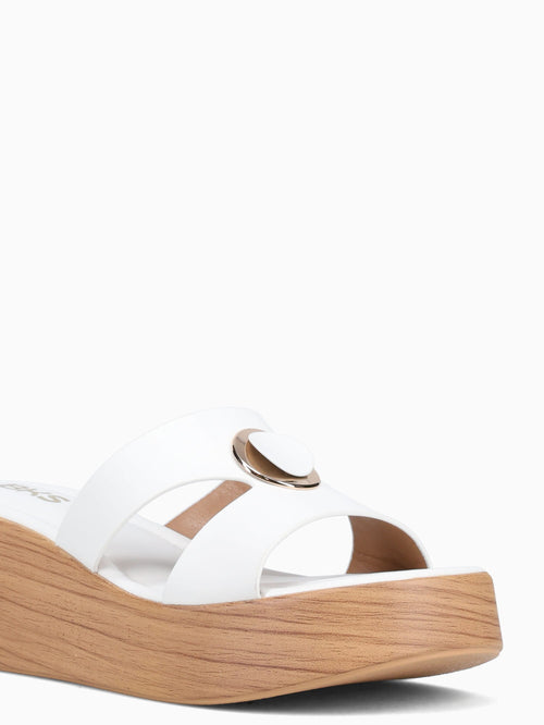Elanova White Smooth White / 5 / M