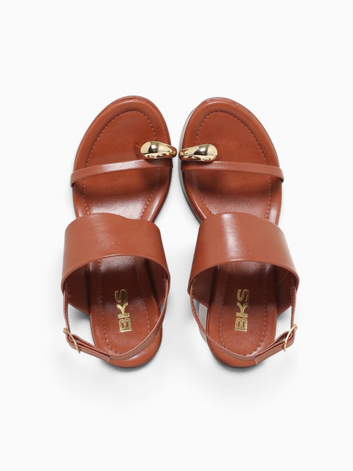 Zennia Brown Smooth Brown / 5 / M
